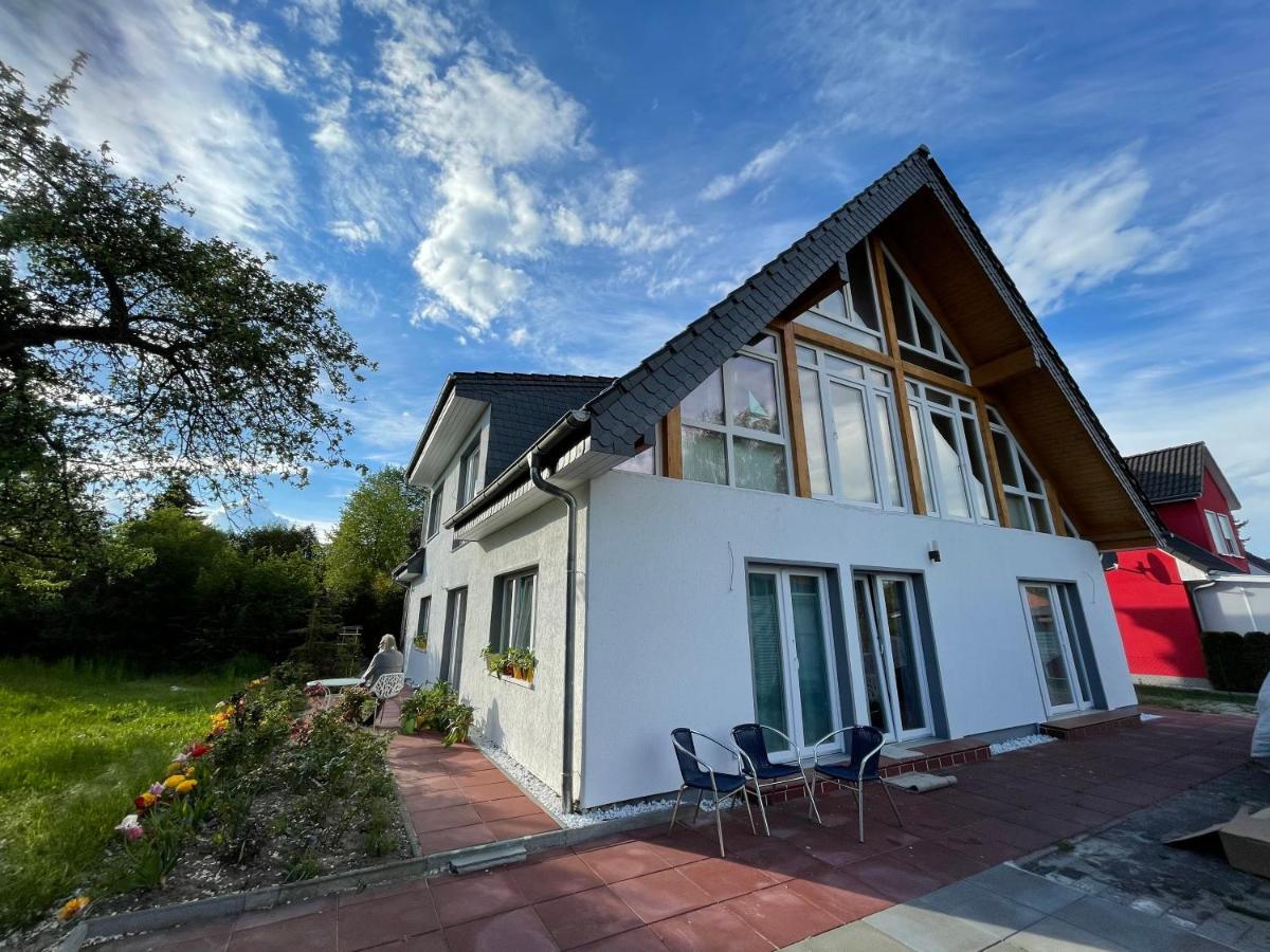 Villa Dada Ahrensfelde Buitenkant foto