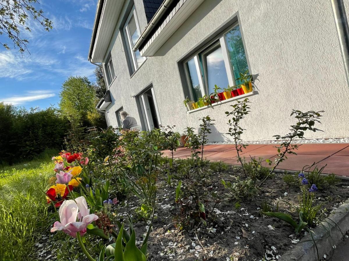 Villa Dada Ahrensfelde Buitenkant foto